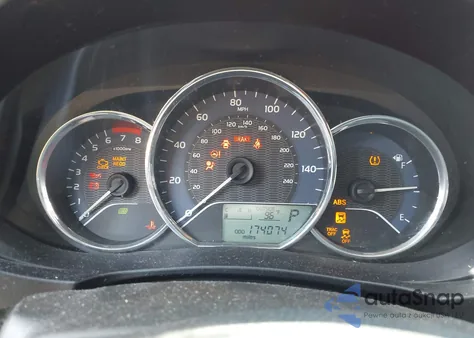 2015 Toyota Corolla Le z USA, uszkodzony, nr VIN 2T1BURHE2FC454282